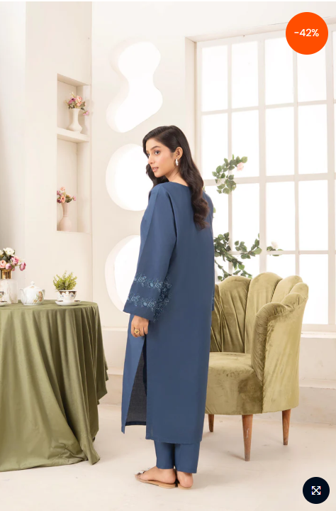 Stitch & Style Pocket Set Embroidered